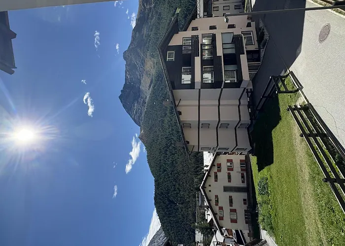 Haus Salue 5 By Interhome * サース フェー