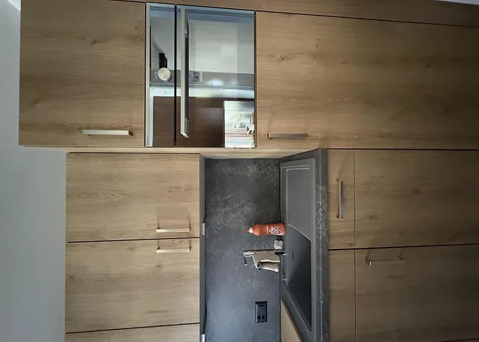 アパート Haus Salue 5 By Interhome サース フェー